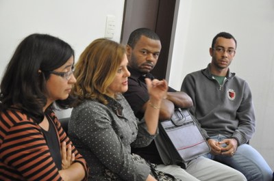 Reunião com engenheiros e arquitetos