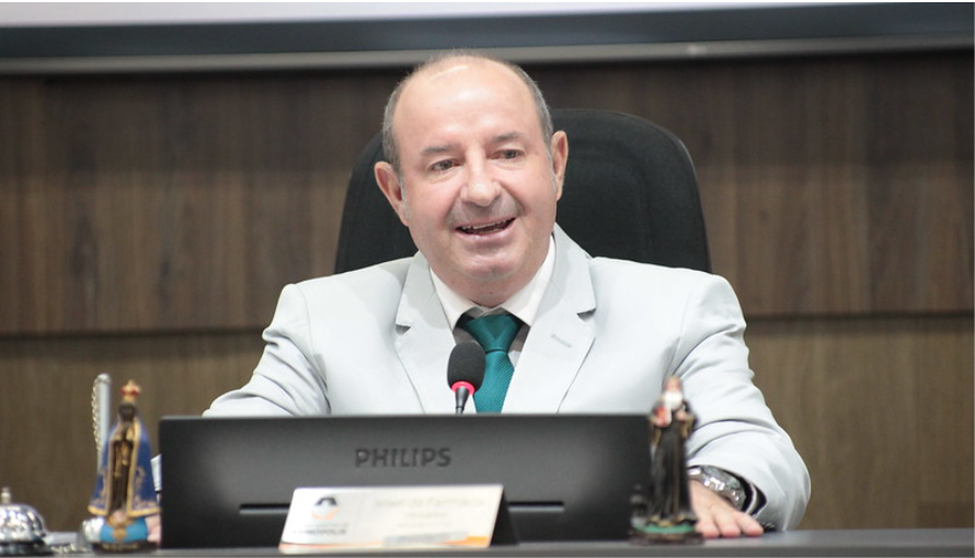 Coleção de notícia publicada por terceiro