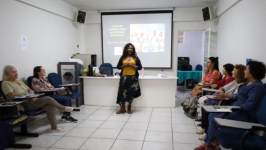 Coleção de notícias publicadas por terceiros