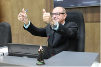Coleção de notícias publicadas por terceiros