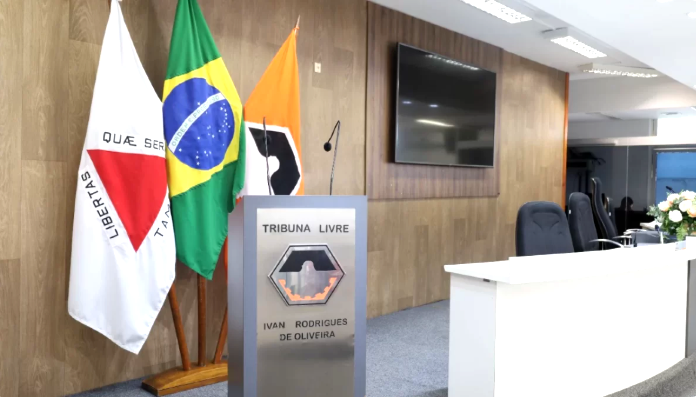 Coleção de notícias publicadas por terceiros