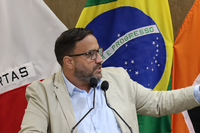 Coleção de notícias publicadas por terceiros
