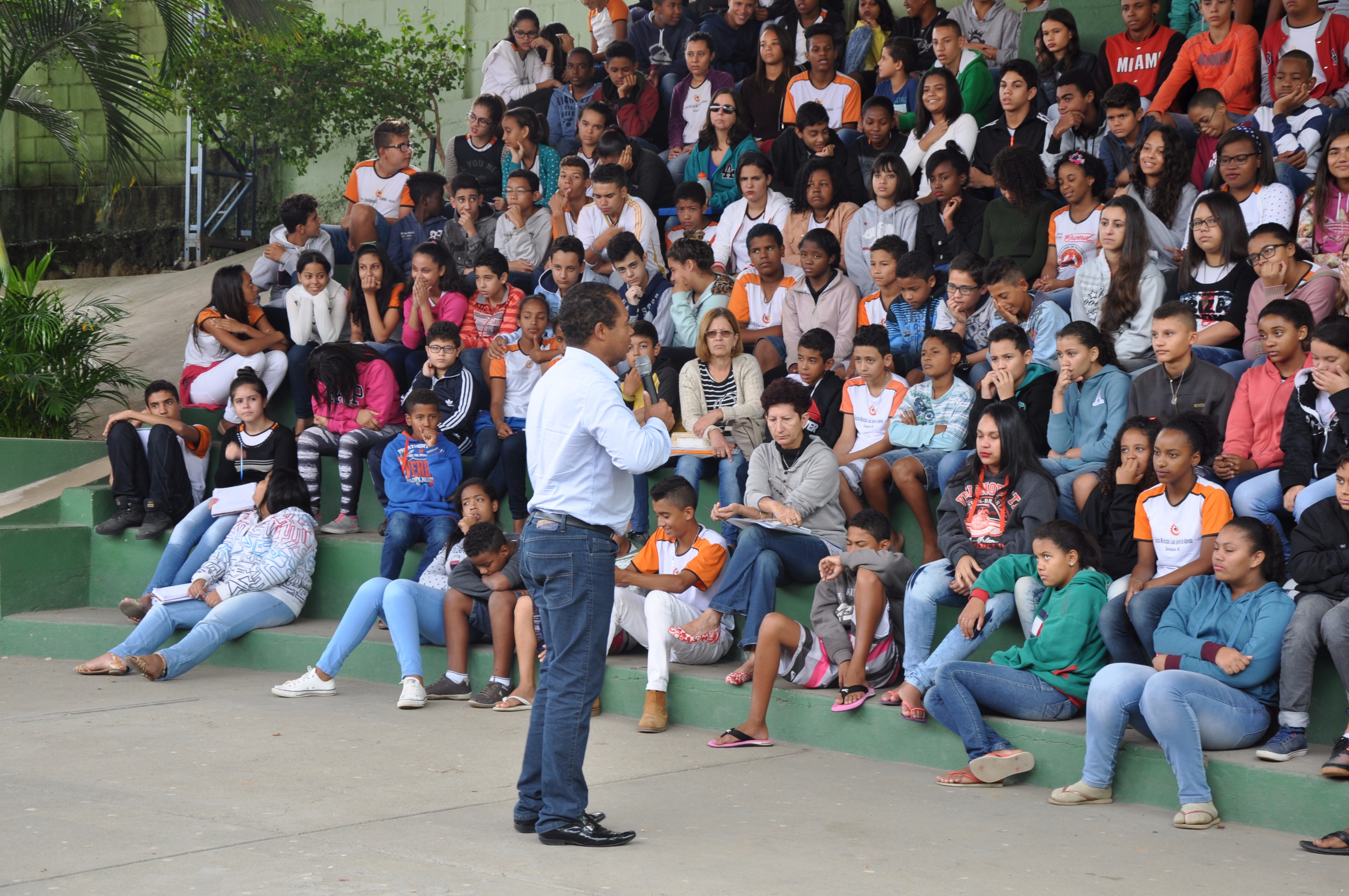 Prog. Cidadania e Democracia nas Escolas 22-05-2017
