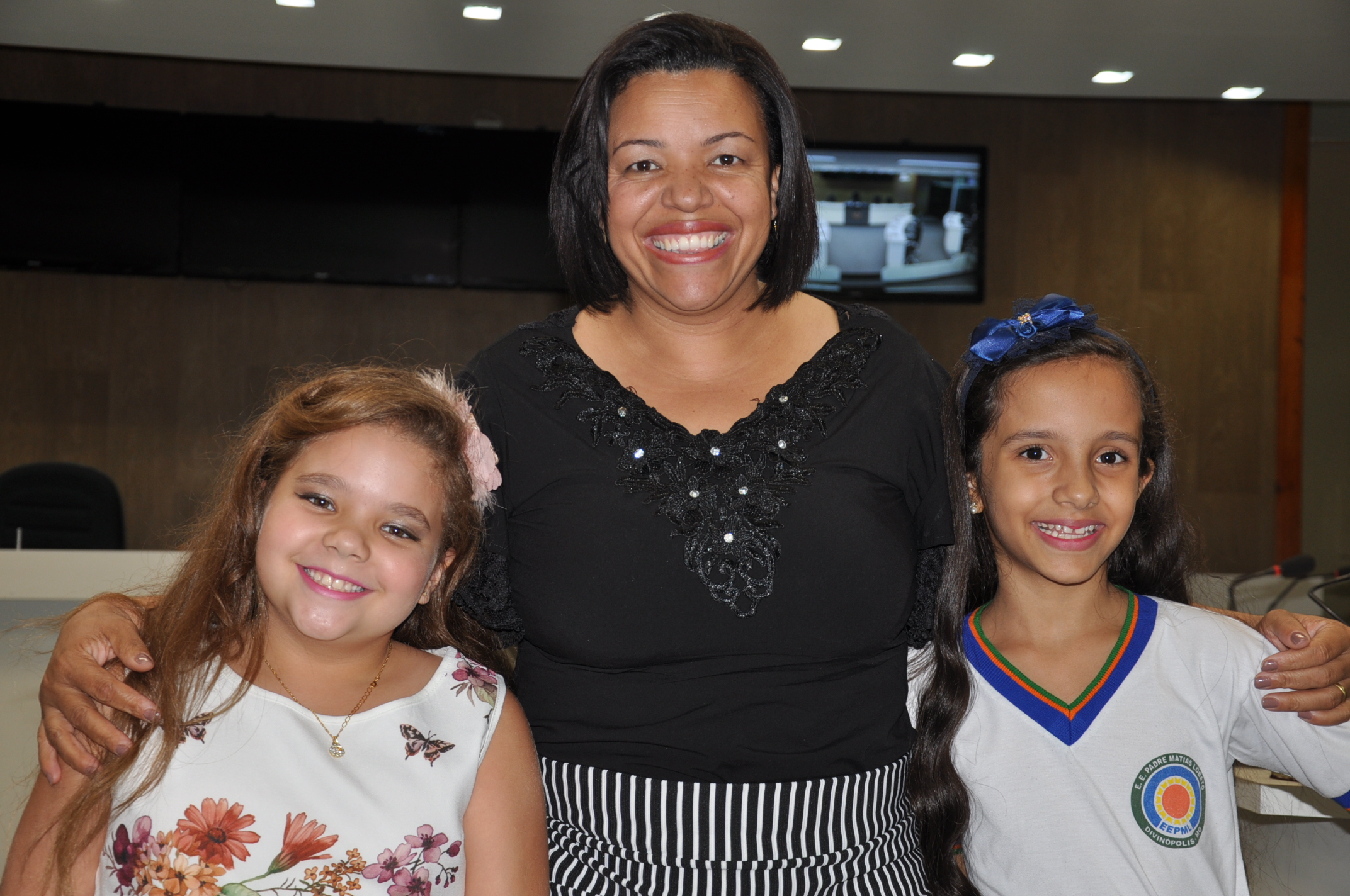 Ver. Janete Aparecida -Encerramento do 1° Varal Literário 10-11-2017