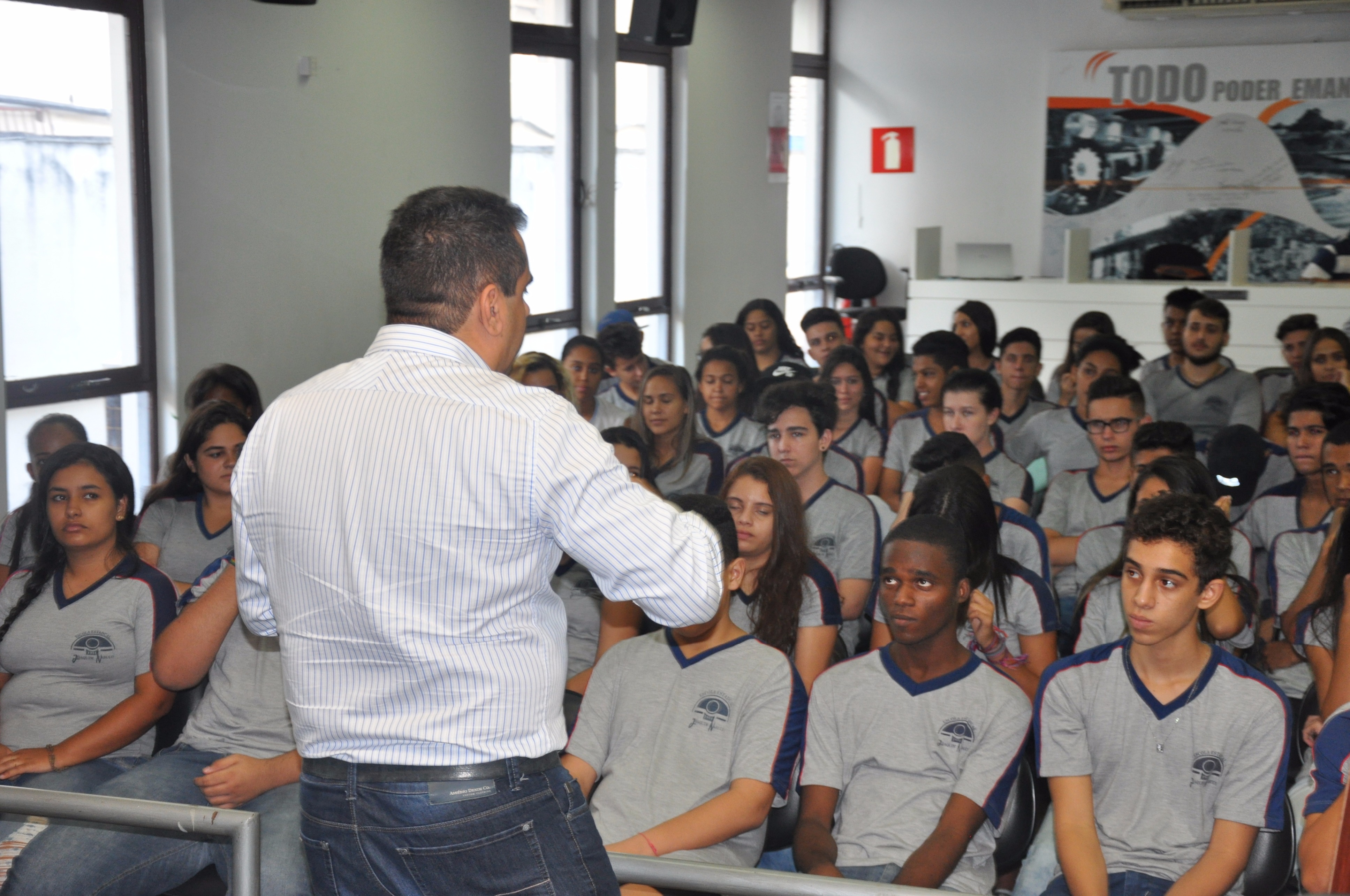 Parlamento Jovem - Oficinas 1 e 2 em 13-03-2017