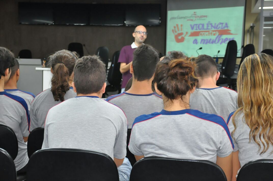 1º Aula da Oficina do Parlamento Jovem 