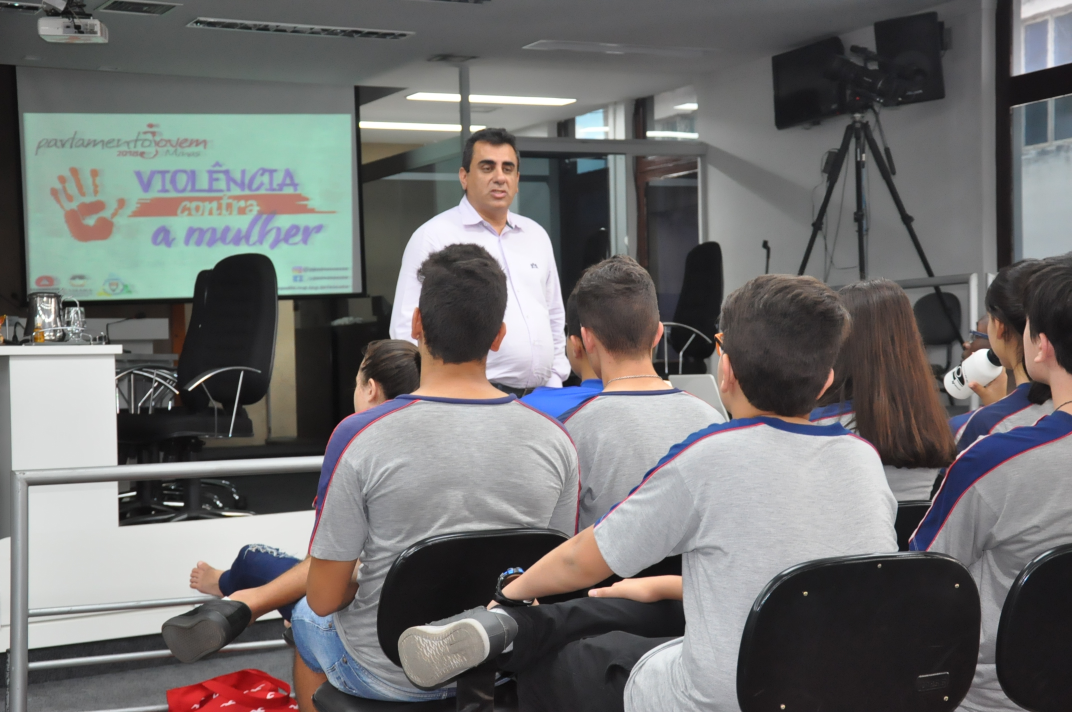 2º Aula da Oficina do Parlamento Jovem