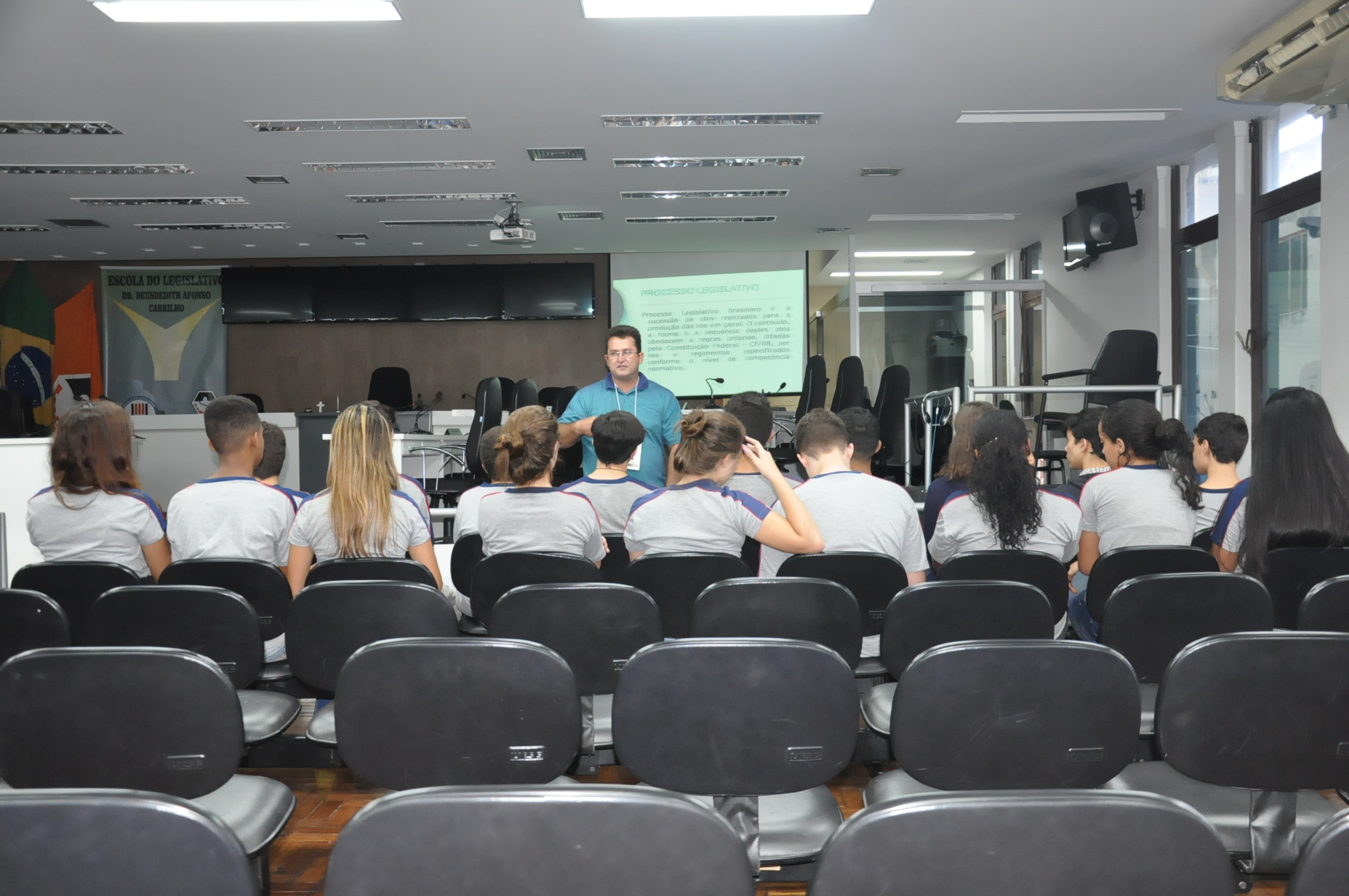 Plénario -4° Aula da oficina do Parlamento Jovem 21-03-2018