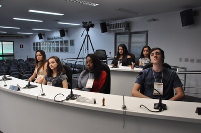 Plénanario -7° Aula da oficina do Parlamento Jovem 11-04-2018