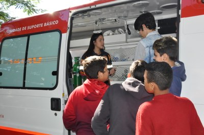 Atividade com a ambulância do SAMU: CETEPE 21/05/2018 