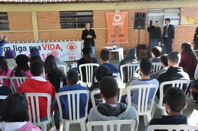 Atividade com a ambulância do SAMU: Escola Estadual Antônio Gonçalves de Matos 23/05/2018 