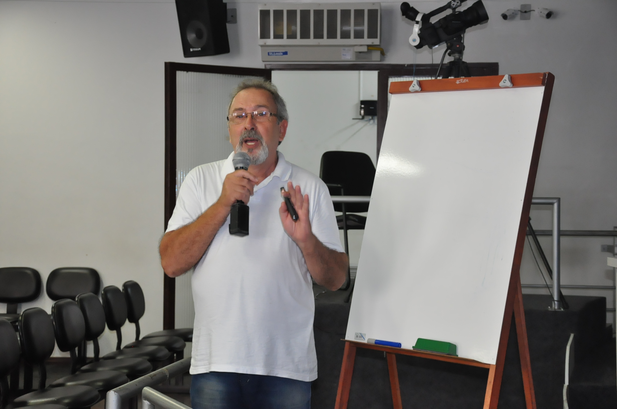 Flavio Flora: Palestra Vivenciando o Atendimento 26-02-2018