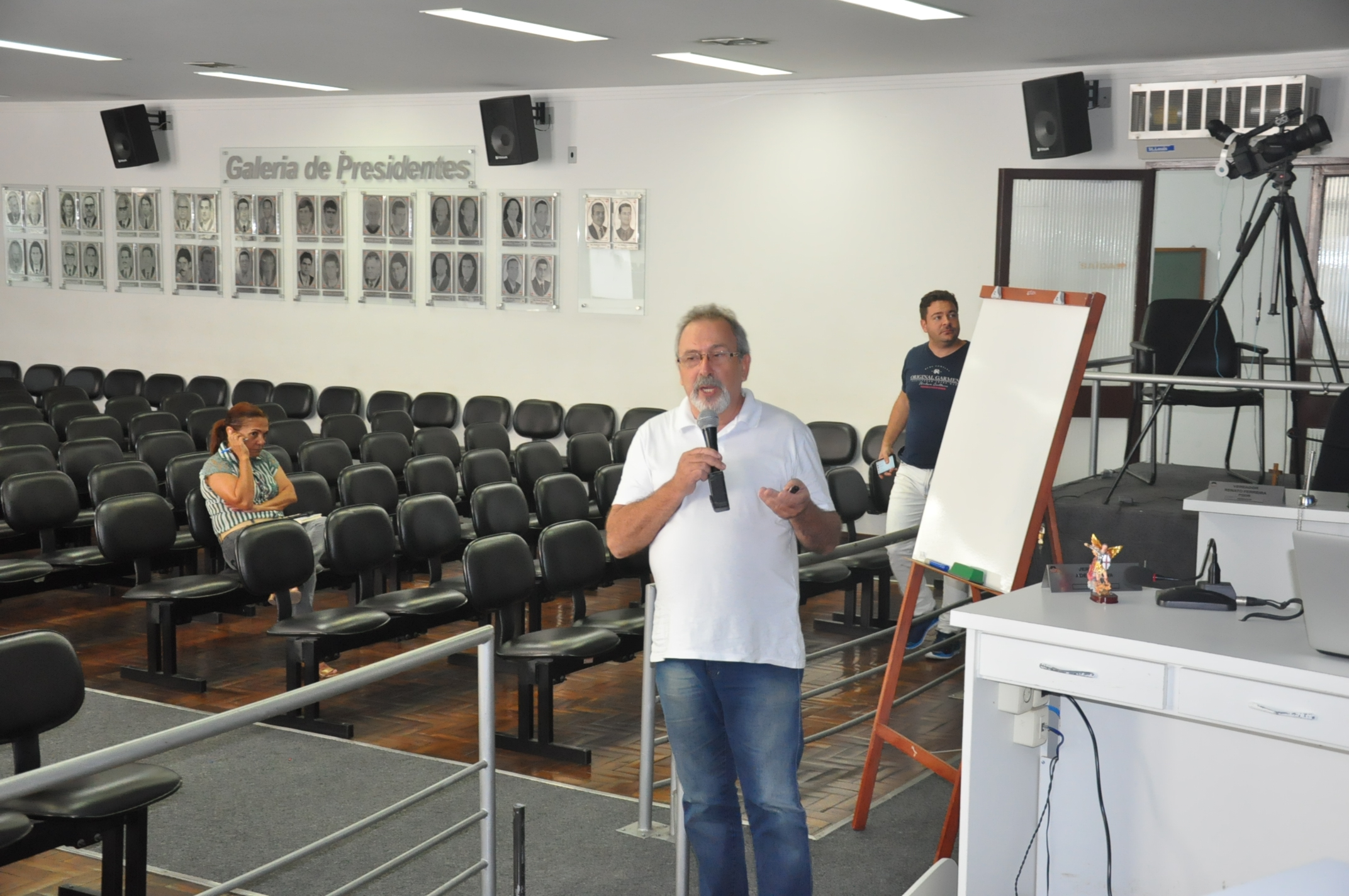 Flavio Flora: Palestra Vivenciando o Atendimento 26-02-2018