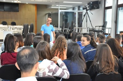 Plénario -Visitas das escolas Públicas