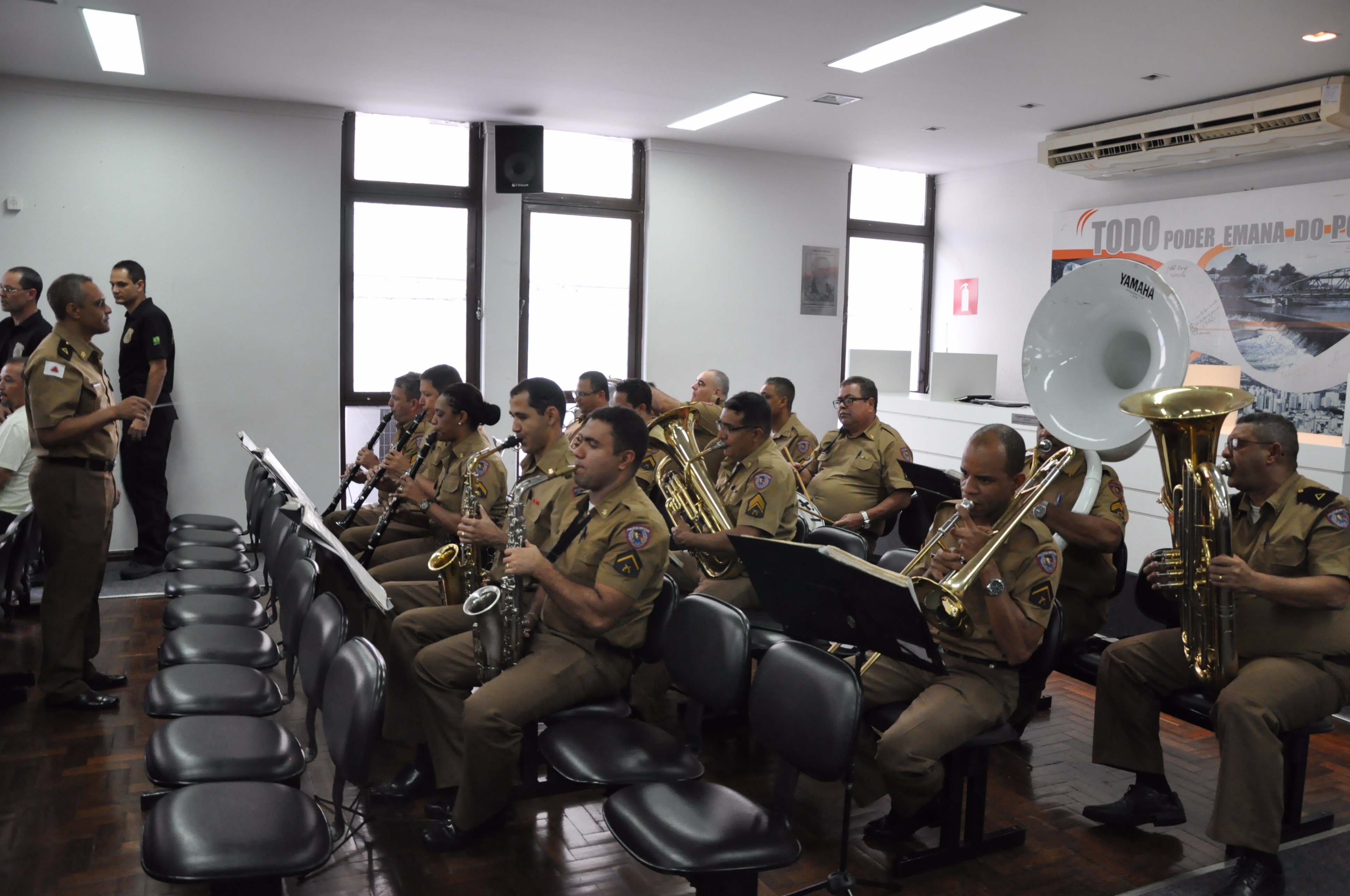 Moção Polícia Militar 19-04-2017