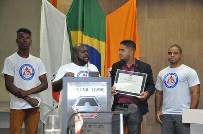 Ver. Cesar Tarzan , Associação de Capoeira Chão Batido  - Moção Congrulatoria 14-12-2017