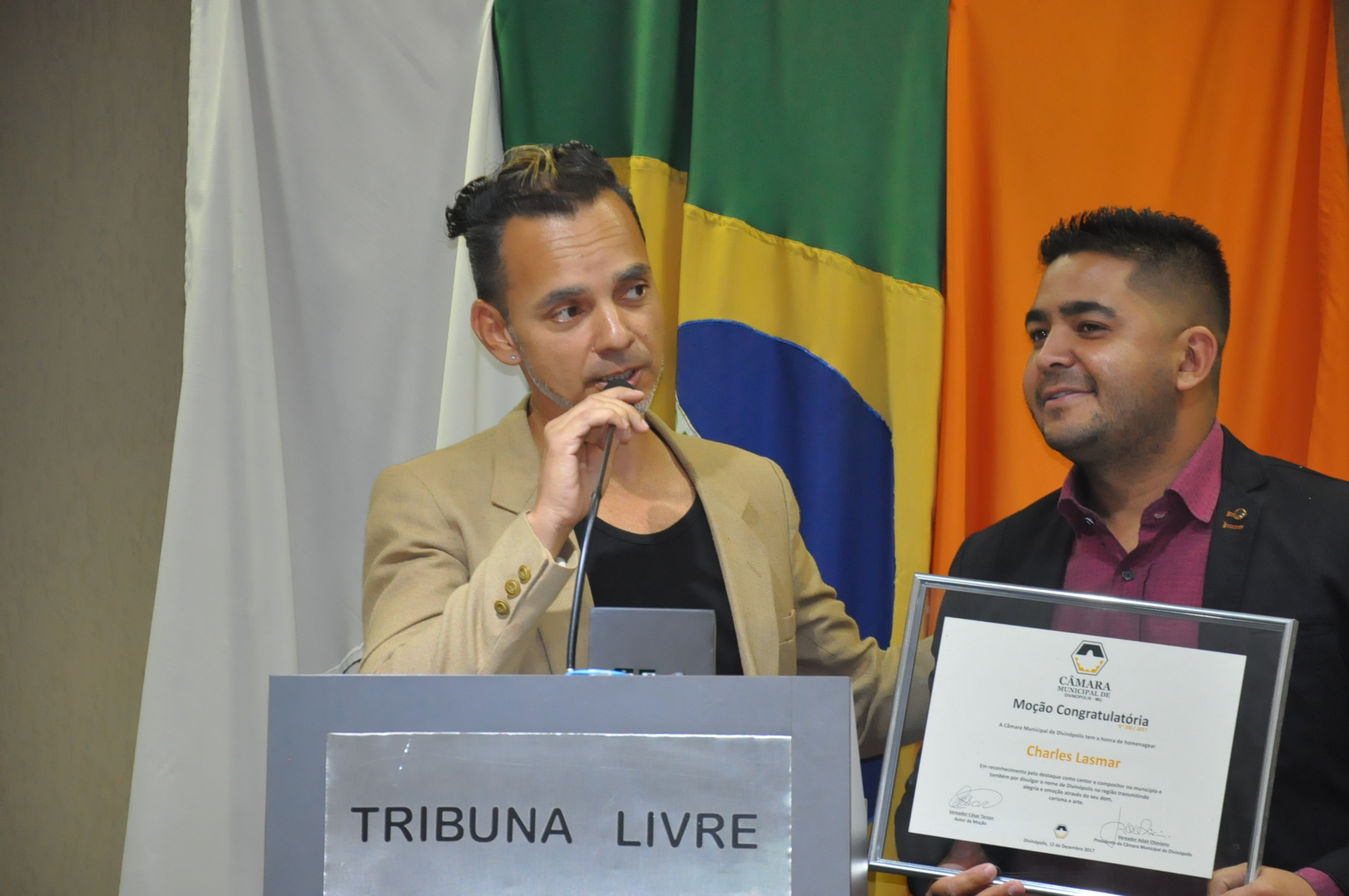 Ver. Cesar Tarzan, Charles Lasmar  - Moção Congrulatoria 14-12-2017