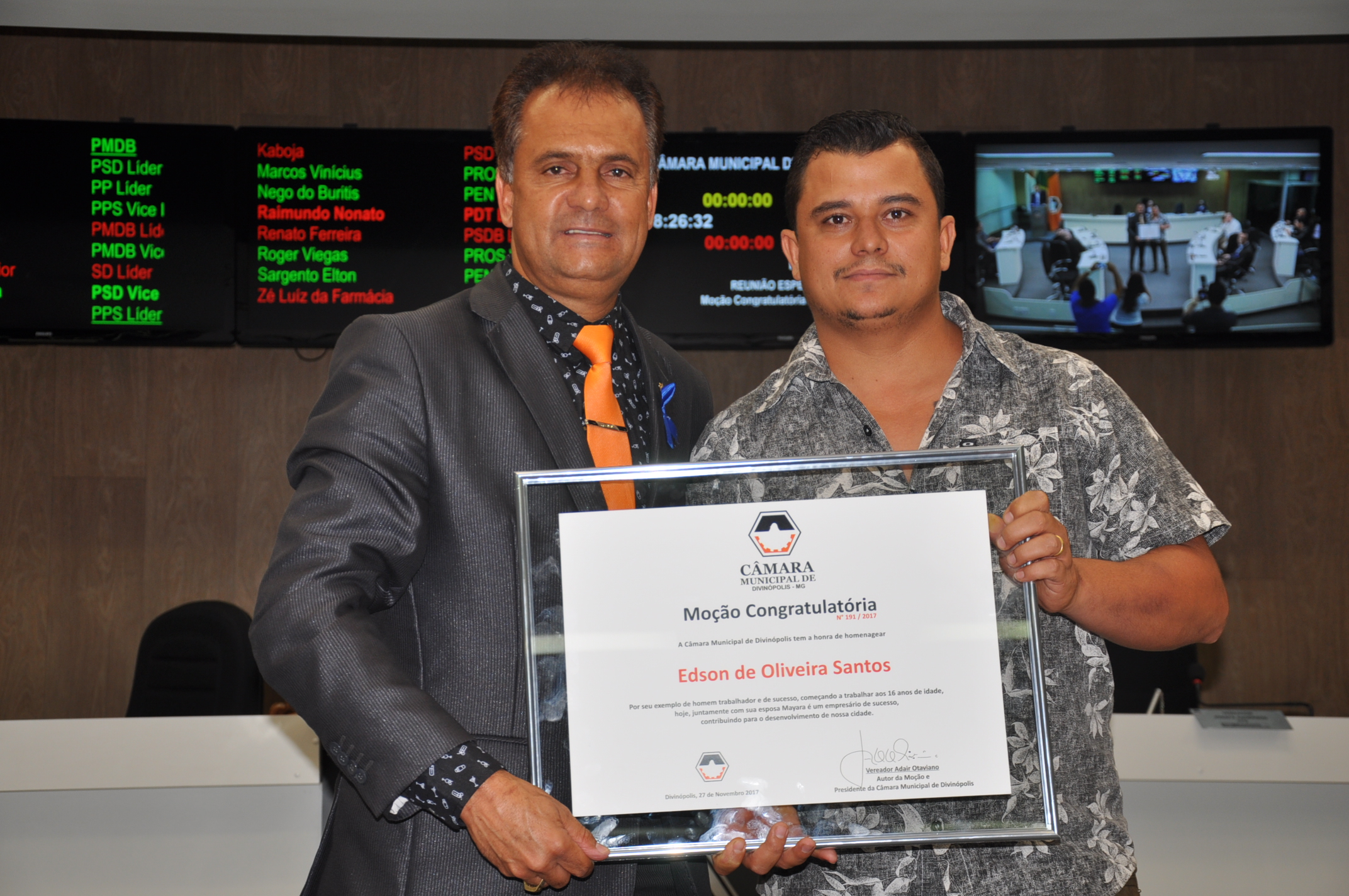 Ver. Adair Otaviano - Edson de Oliveira Santos Moção Congrulatoria 30-11-2017