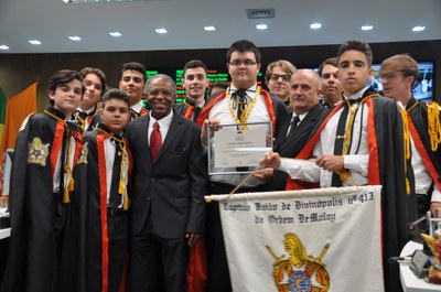 Ver. Edson de Souza - Capitulo União de Divinópolis n° 413 da Ordem de Molay Moção Congrulatoria 30-11-2017