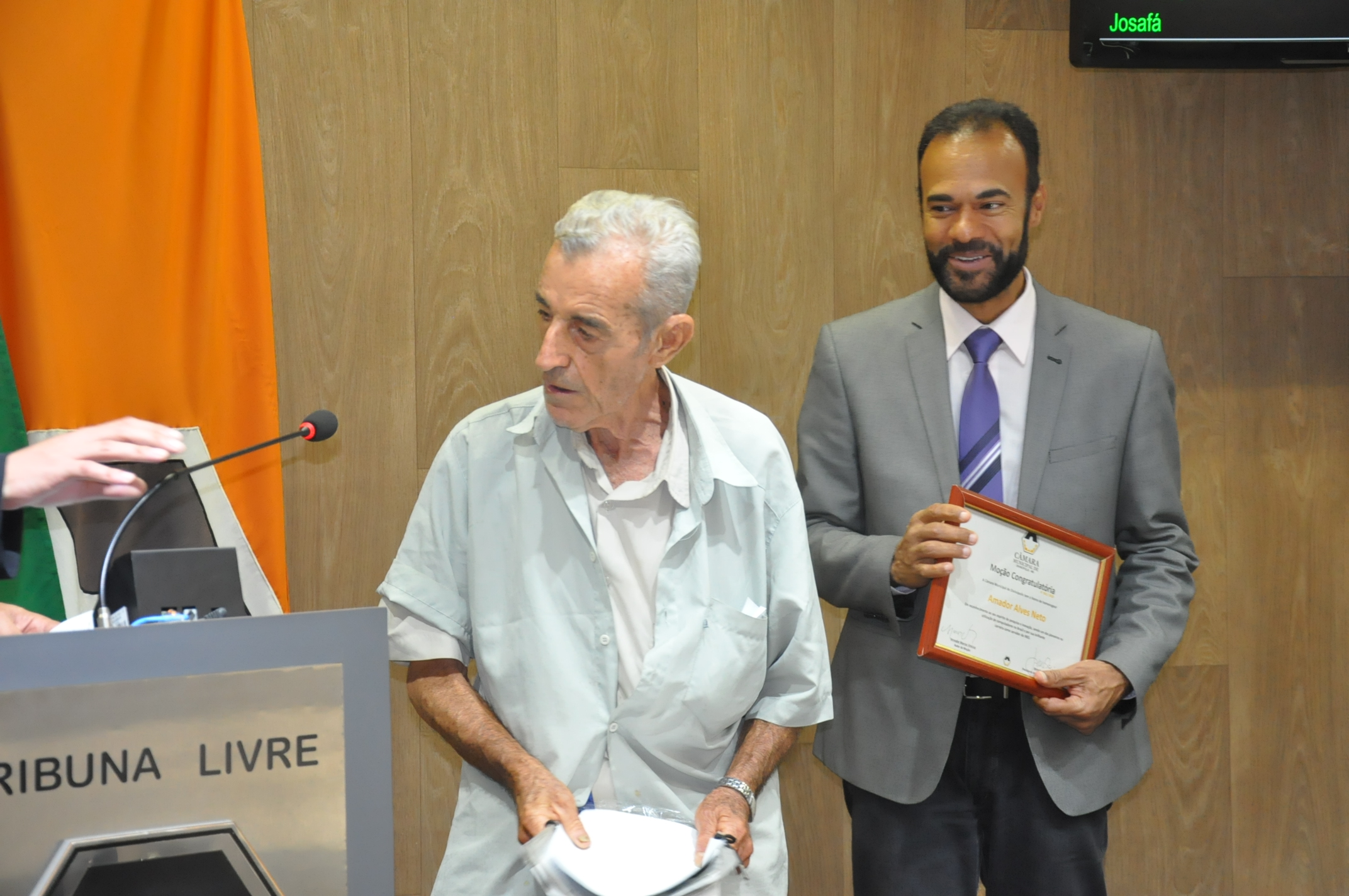 Ver. Marcos Vinicius e Amador Alves Neto  - Moção Congraturatória 22-02-2018 