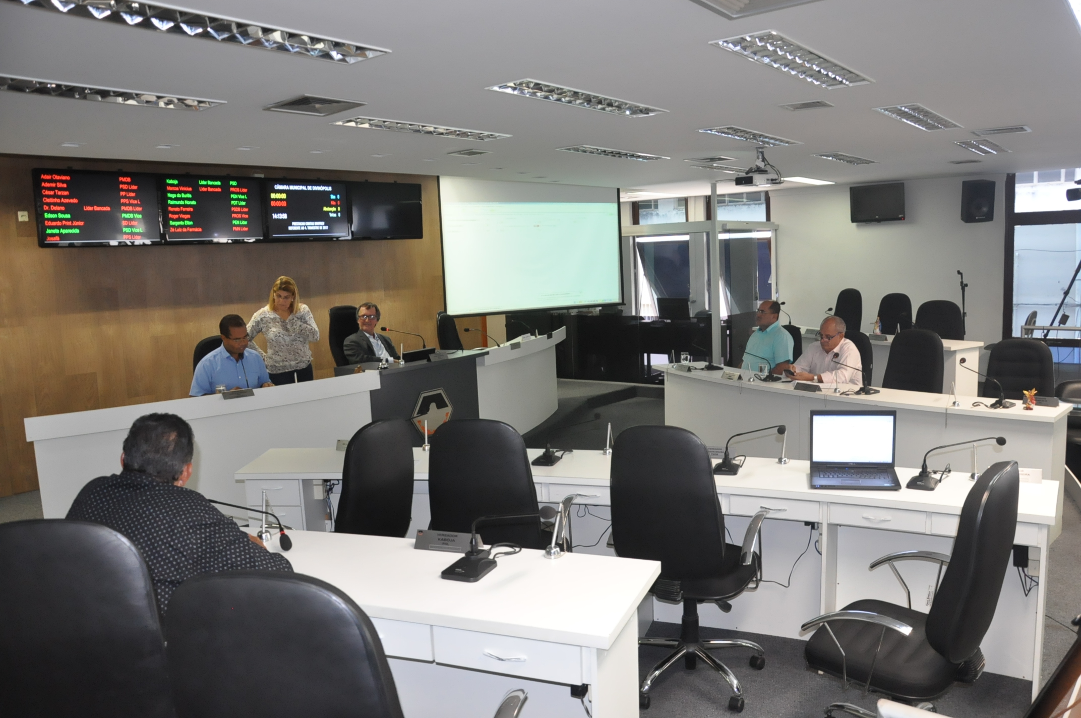 Plénario  - 2018-02-23 - Prestação de Contas da DIVIPREV