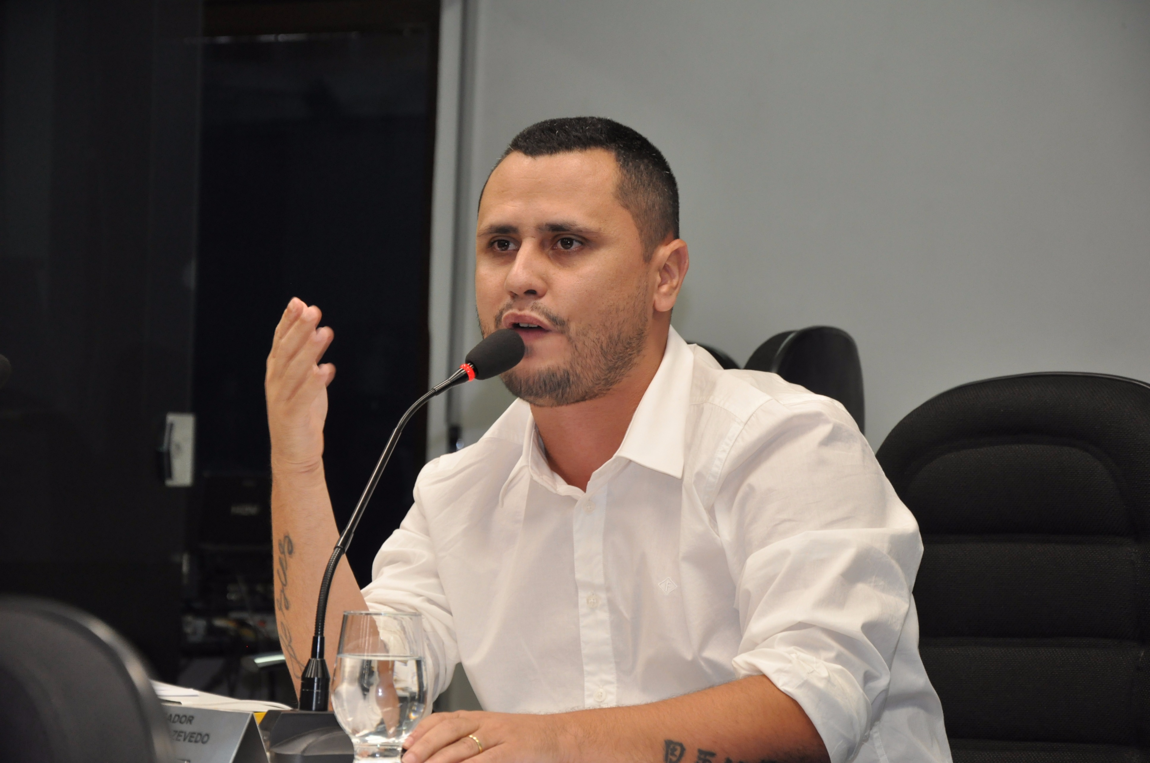 Ver. Cleitinho RO 019 de 2017