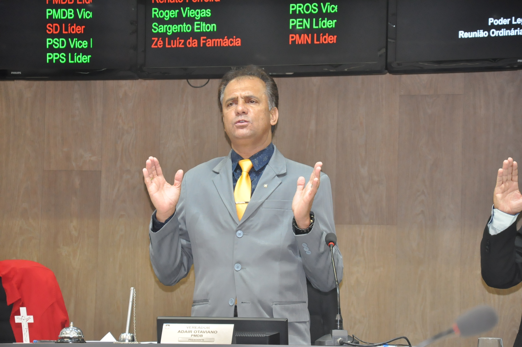 Ver. Adair Otaviano - RO 074 de 04 de Dezembro de 2017