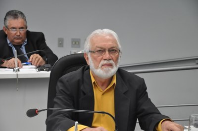 Ver. Zé Luiz da Farmácia - RO 074 de 04 de Dezembro de 2017