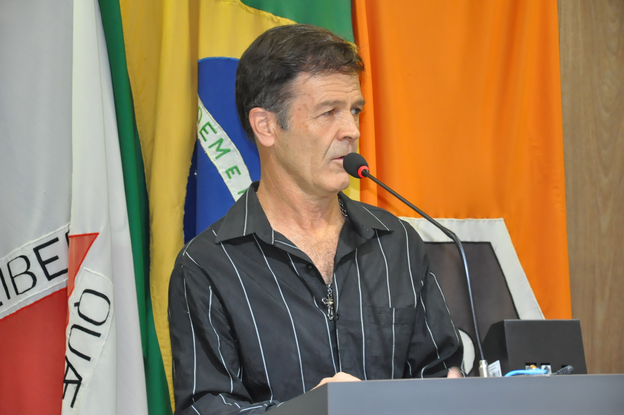 Tribuna Livre: Jesus de Oliveira - RO 075 de 07 de Dezembro de 2017 