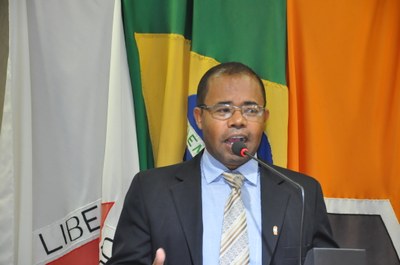 Ver. Raimundo Nonato-  RO 076 de 12 de Dezembro de 2017  