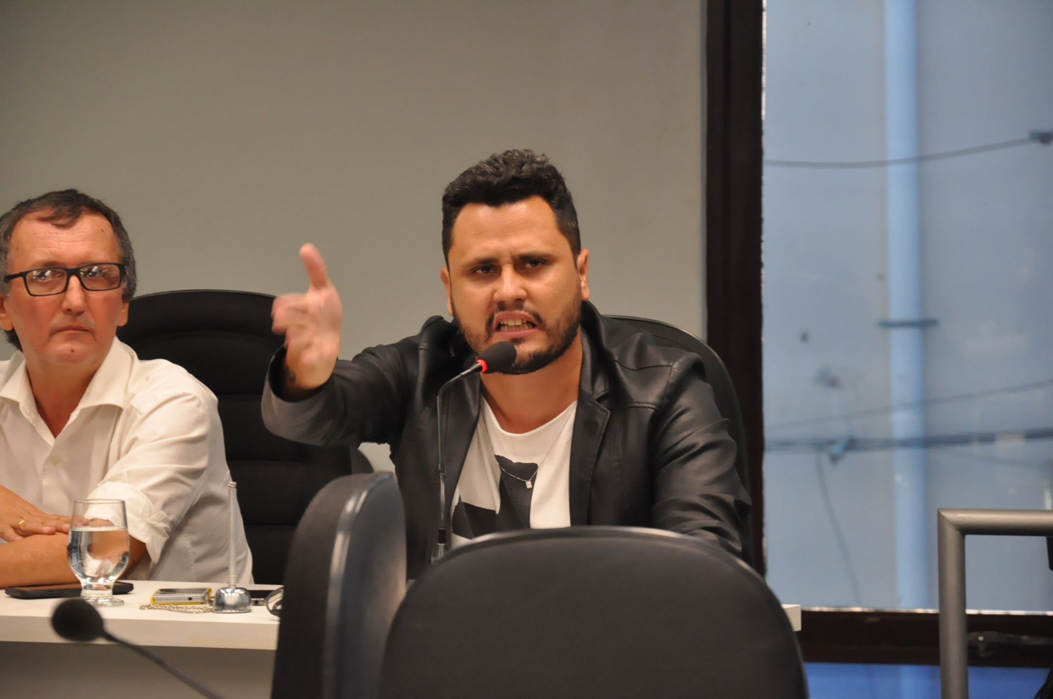 Ver. Cleitinho Azevedo - RO  081 de 28 de Dezembro de 2017 