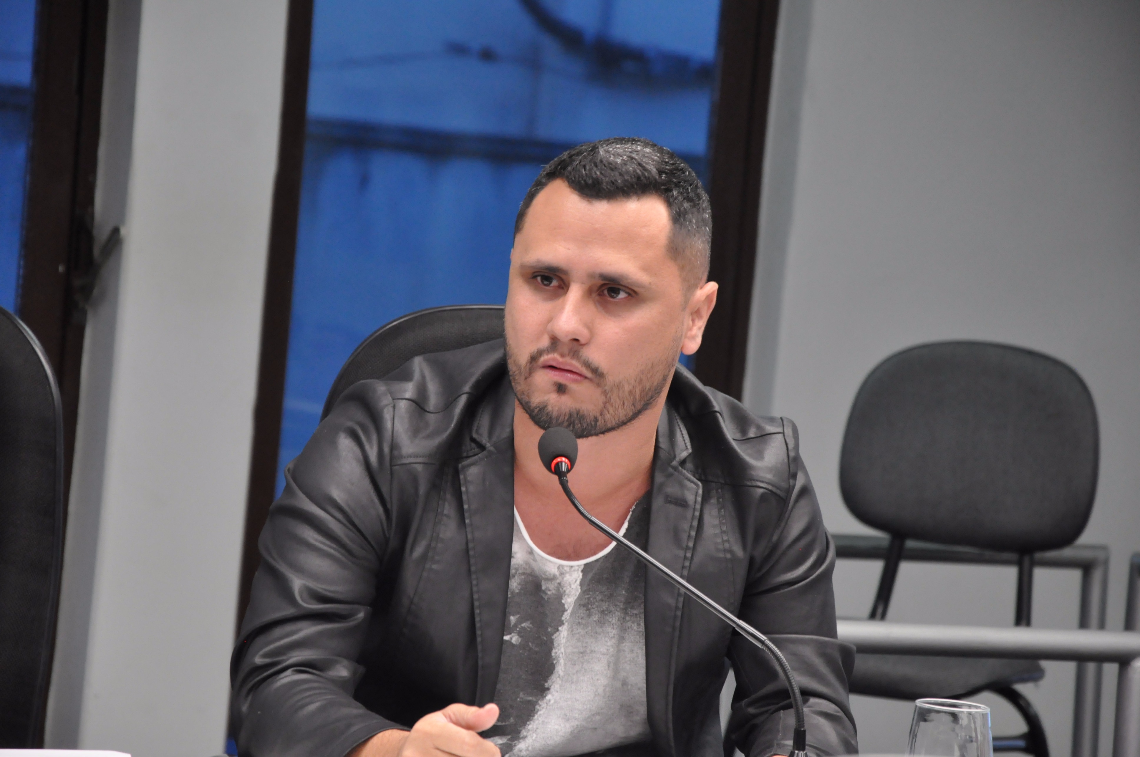 Ver. Cleitinho RO 025 de 2017