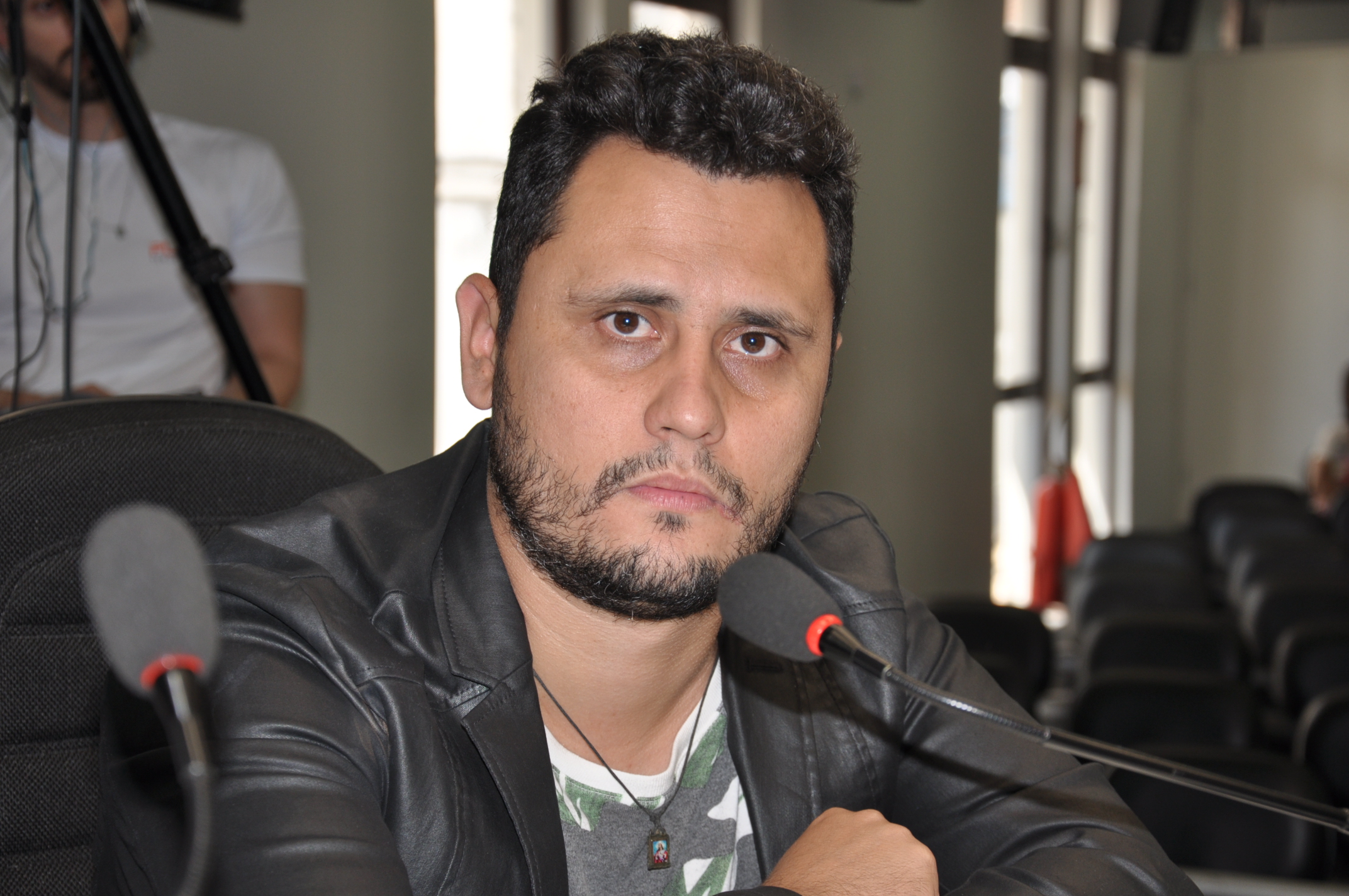 Ver. Cleitinho azevedo - RO 073 de 30 de novembro de 2017 