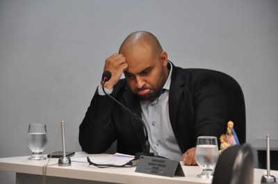 Ver. Roger Viegas  -Reunião Ordinária 017, de 05 de abril de 2018