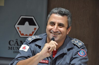 Desburocratização Serv Público Municipal 15-05-2017