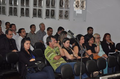 Desburocratização Serv Público Municipal 15-05-2017