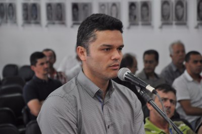 Desburocratização Serv Público Municipal 15-05-2017