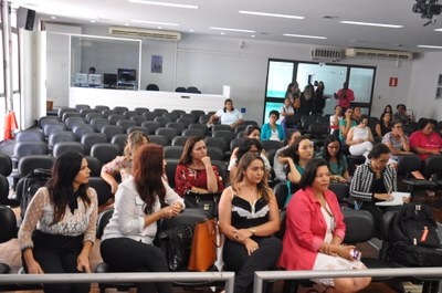 Plénario - Forum de Mulheres da Região Centro Oeste - MG 04-12-2017 