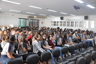 Palestra Dia Internacional da Mulher Escola Estadual Joaquim Nabuco