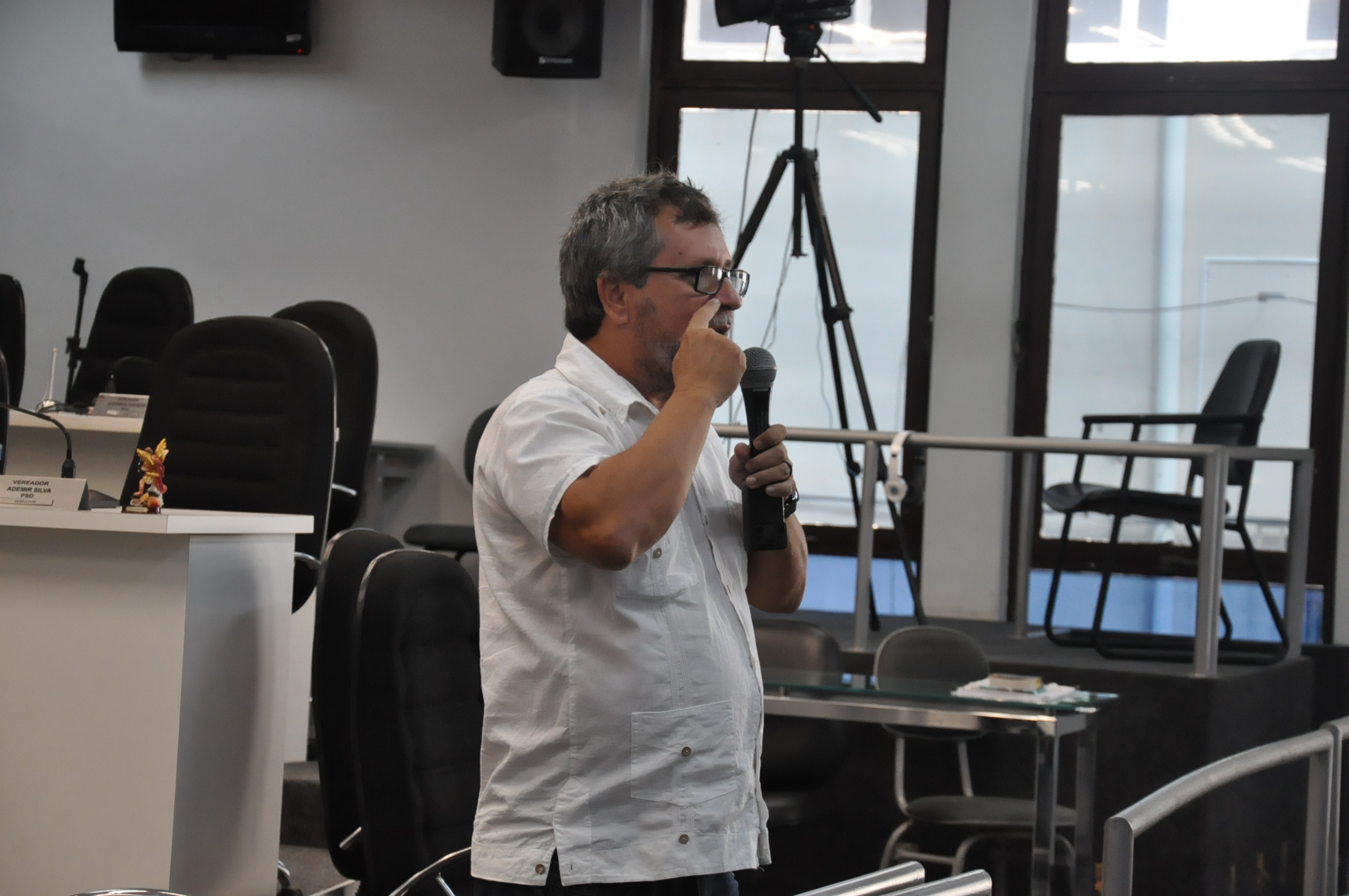 Poeta e Romantista Pedro César Batista - Palestra Dia Internacional da Mulher Escola Estadual Joaquim Nabuco 