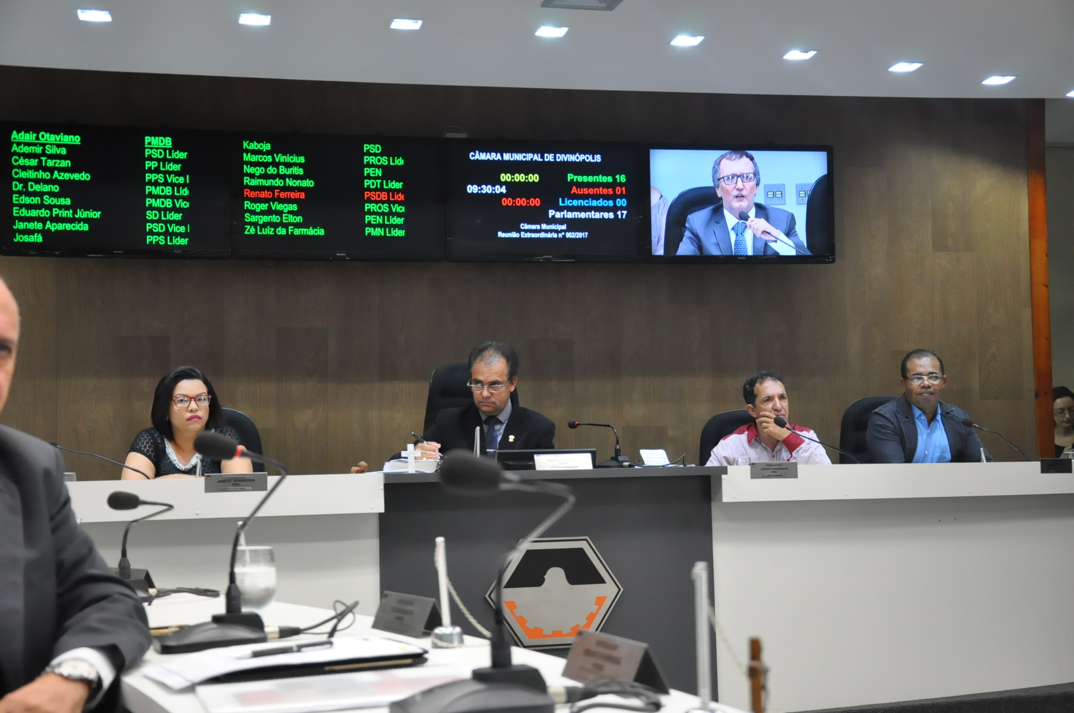 Plénario - Reunião Extraordinária 02 de 29 de Dezembro de 2017