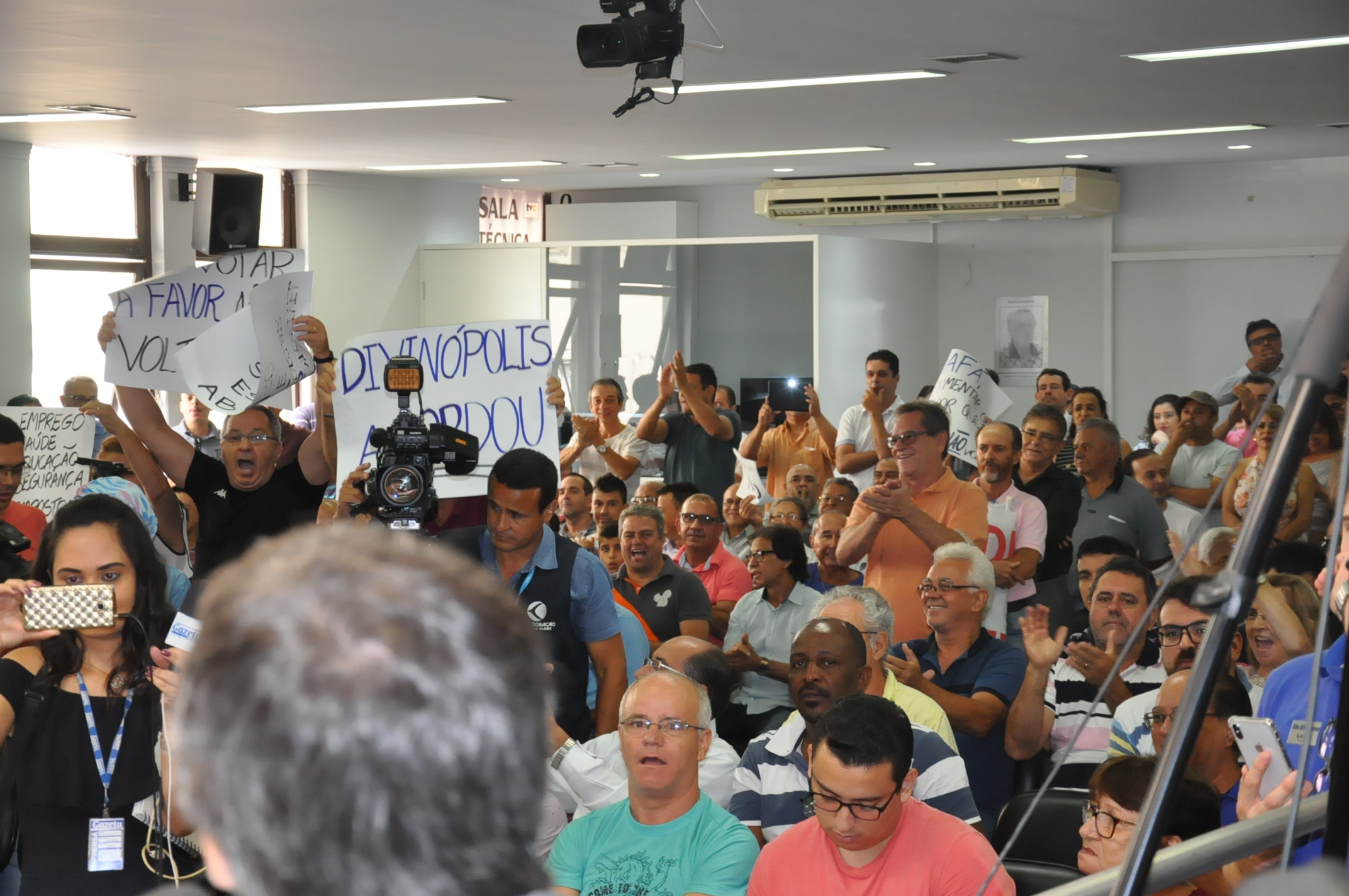 Plénario - Reunião Extraordinária 02 de 29 de Dezembro de 2017