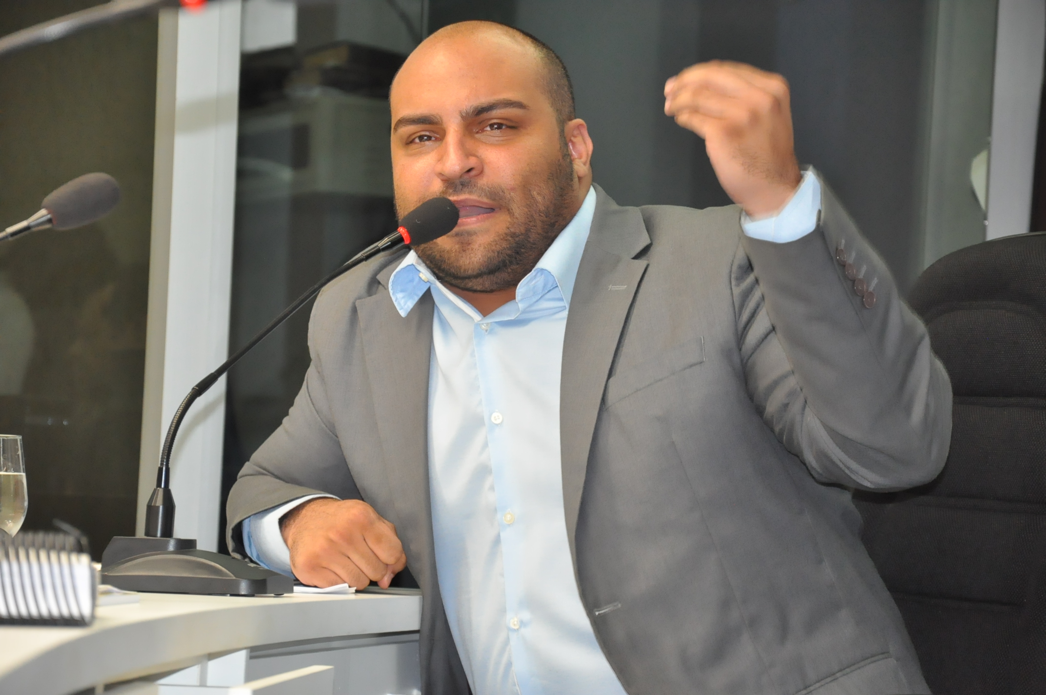 Ver. Roger Viegas - Reunião Extraordinária 02 de 29 de Dezembro de 2017