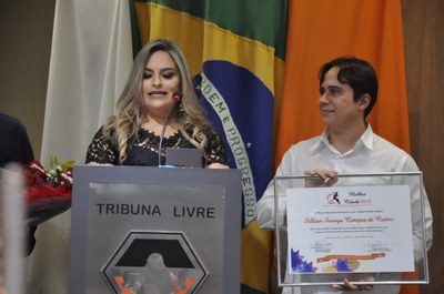 Ver. Dr. Delano - ( Sargento Helton) - Sullian Senaya Campos de Castro - Comenda Mulher Cidadã 08-03-2018