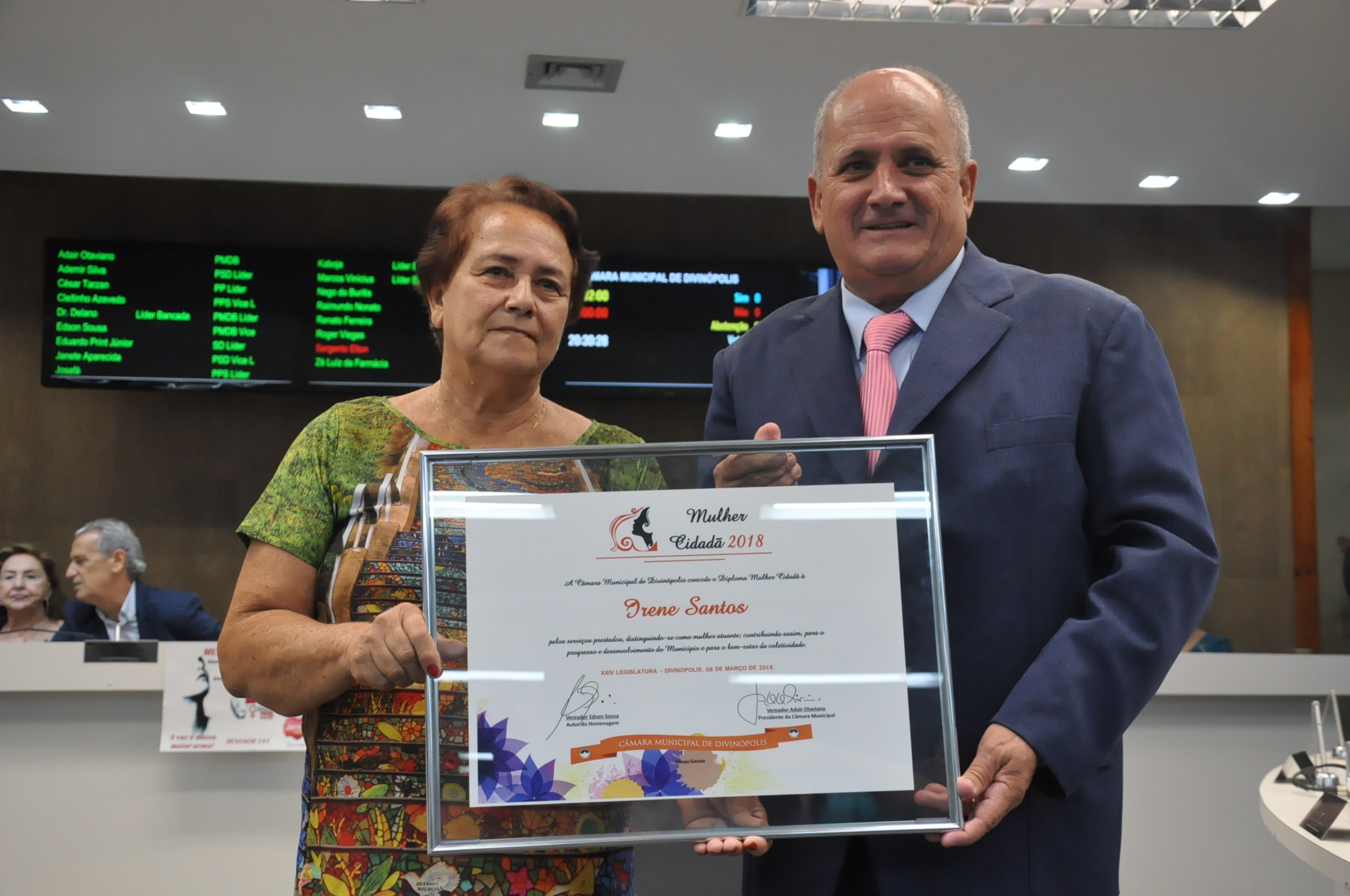 Ver. Edson de Souza - Irene Santos - Comenda Mulher Cidadã 08-03-2018