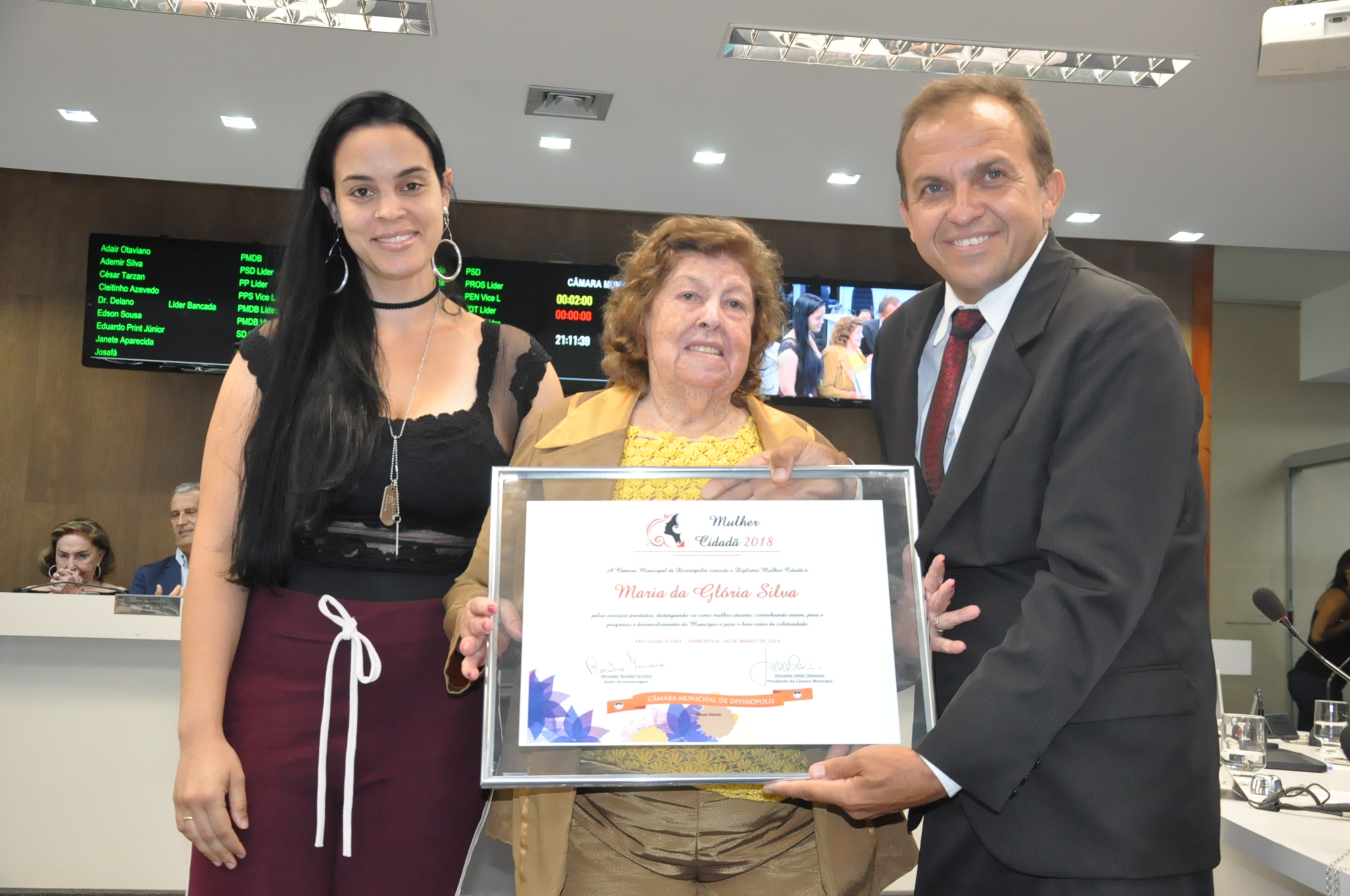 Ver. Renato Ferreira - Maria da Glória Silva - Comenda Mulher Cidadã 08-03-2018