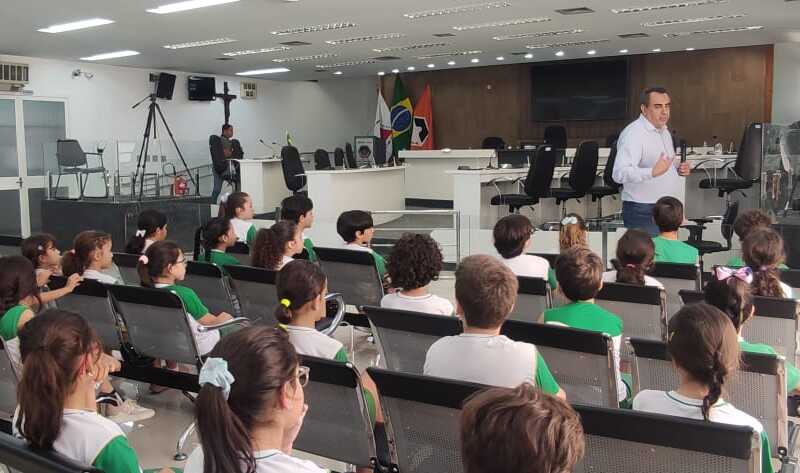 A Escola do Legislativo não para!