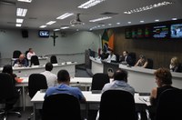 Audiência Pública apresenta propostas para depósito clandestino de lixo hospitalar em Divinópolis