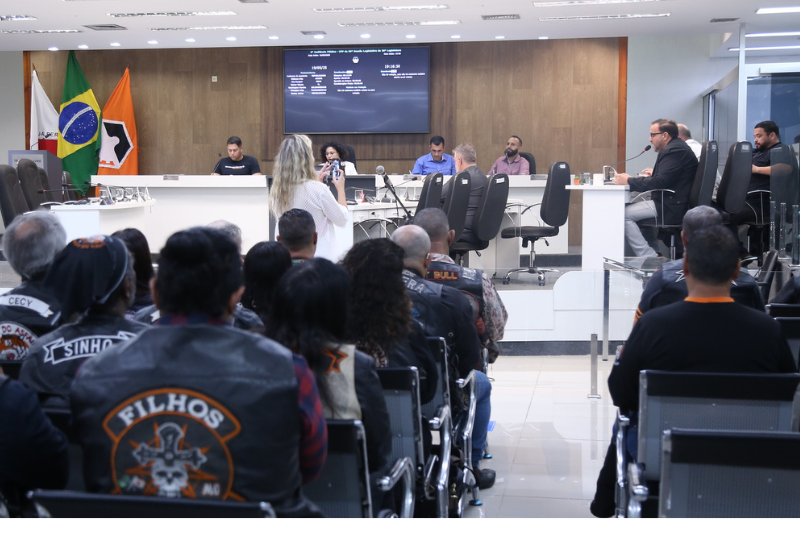 Audiência Pública discute criação de sete datas comemorativas em Divinópolis