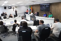 Câmara realiza reunião ordinária simulada para capacitar novos vereadores